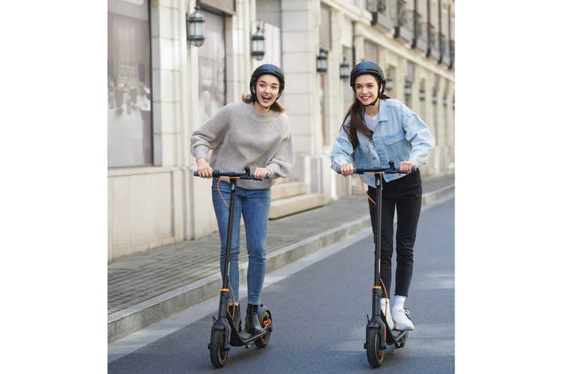 Segway F40 KickScooter - Canada