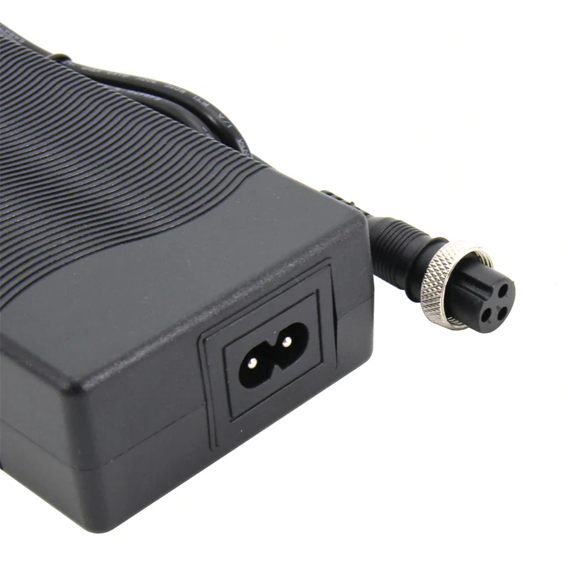 Chargeur 54V/2A GX16-3p pour SPEEDWAY MINI IV ET MINI IV PRO / LEGER 54V-2A (POUR BATTERIE 48V)