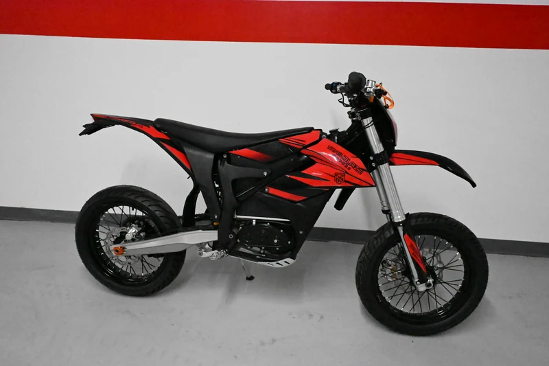 Trailblaze Motors Omega SM Electric Supermoto Canada