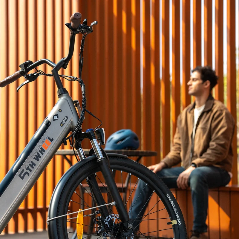 5TH WHEEL Melody LB18 Commuter Electric Bike - Canada