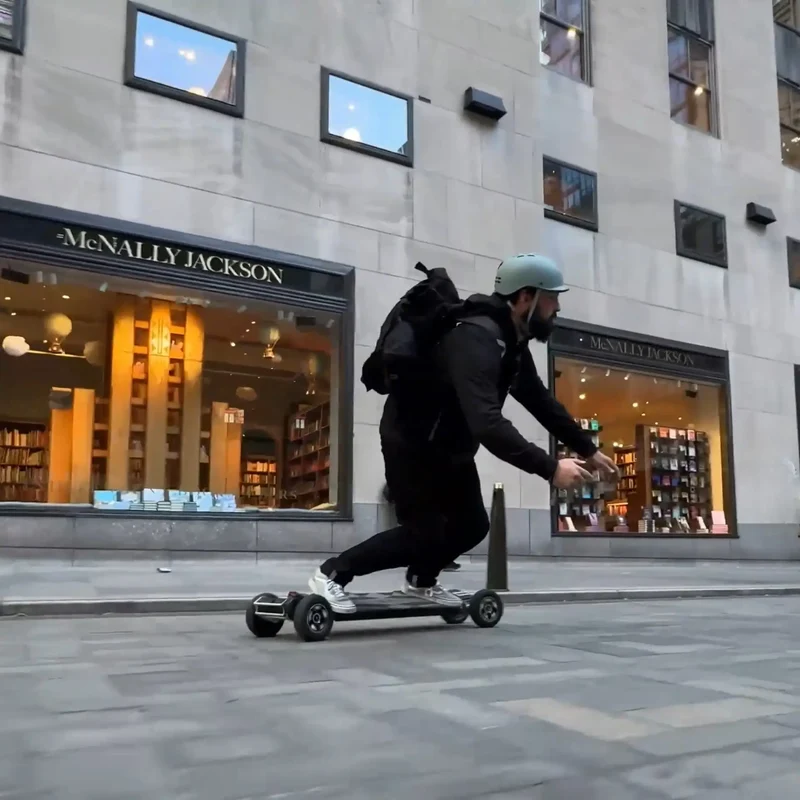OMW Cavalry Electric Skateboard - Canada