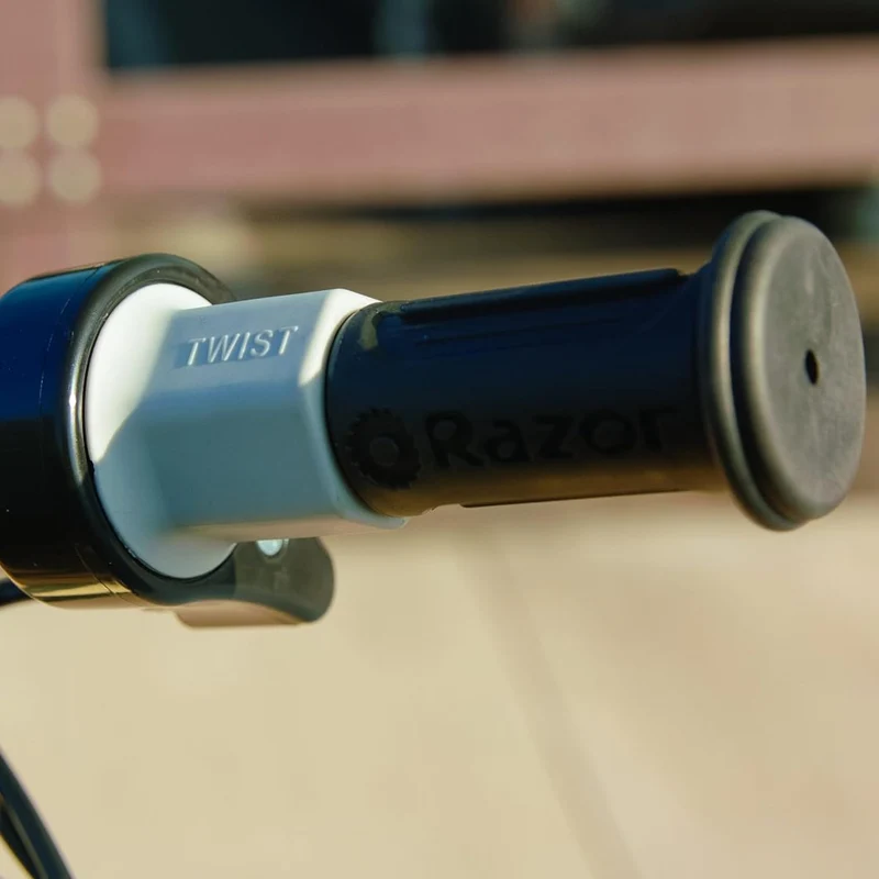 Razor E300 Electric Scooter Canada
