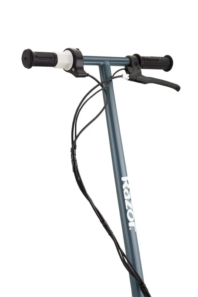 RAZOR E200S Seated Electric Scooter — 24V SLA, up to 19 km/h | Canada