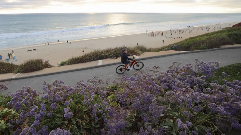 Aventon Pace 5 REC Step Thru Electric Bike