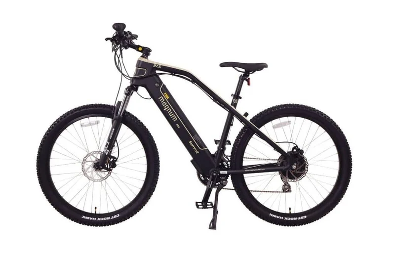 Magnum Summit 27.5″ Mountain E-Bike - Top speed 32 kph, Range 48-95km