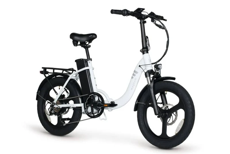 Magnum Premium 3 Low Step Commuter E-Bike - Top Speed 32 KPH, Range 75-80km
