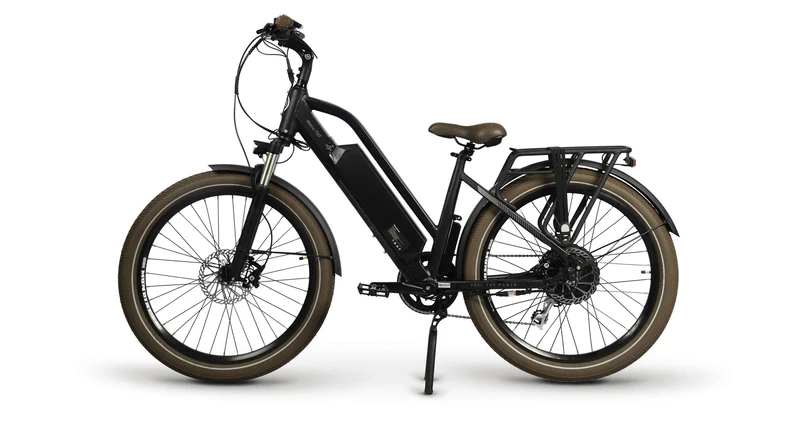 Magnum Metro 750 - Top Speed 32 KPH, Range 90-120km