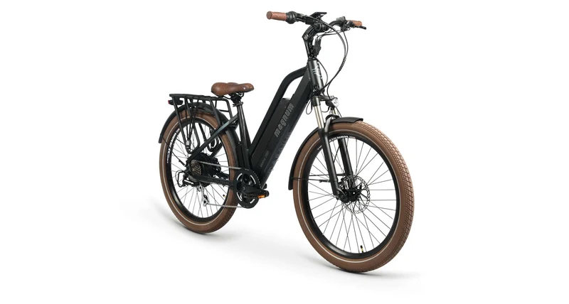 Magnum Metro 750 - Top Speed 32 KPH, Range 90-120km