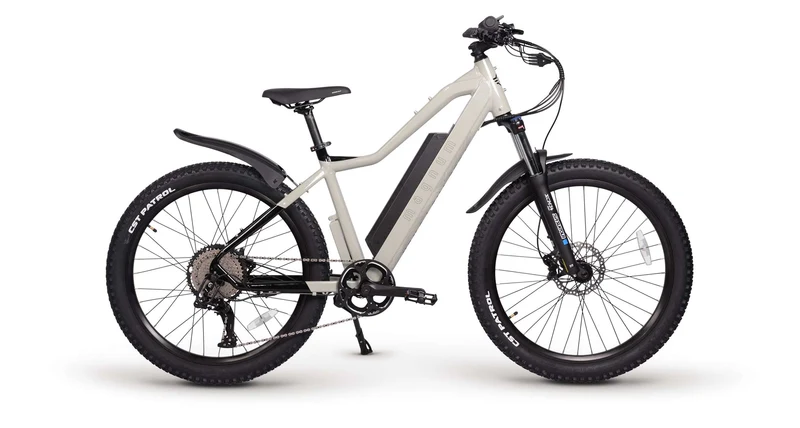 The Magnum Peak T5 - Top Speed 32 KPH, Range 48-80km