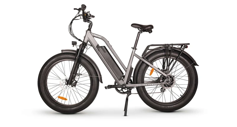 The Magnum Nomad - Top Speed 32 KPH, Range 56-104km