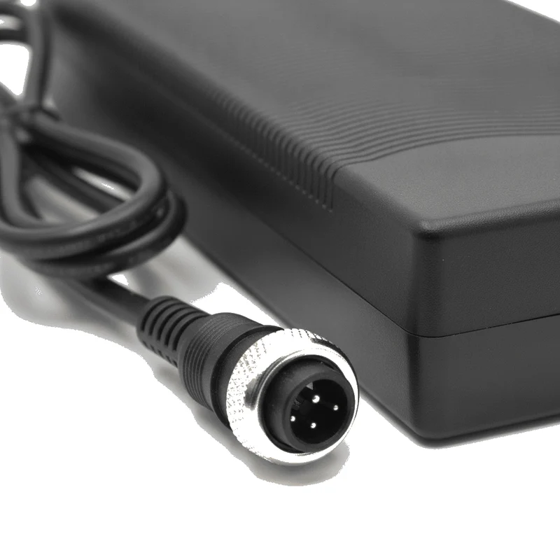 Chargeur Étanche 84V 5A pour Trottinette Électrique Kaabo Wolf King GTR