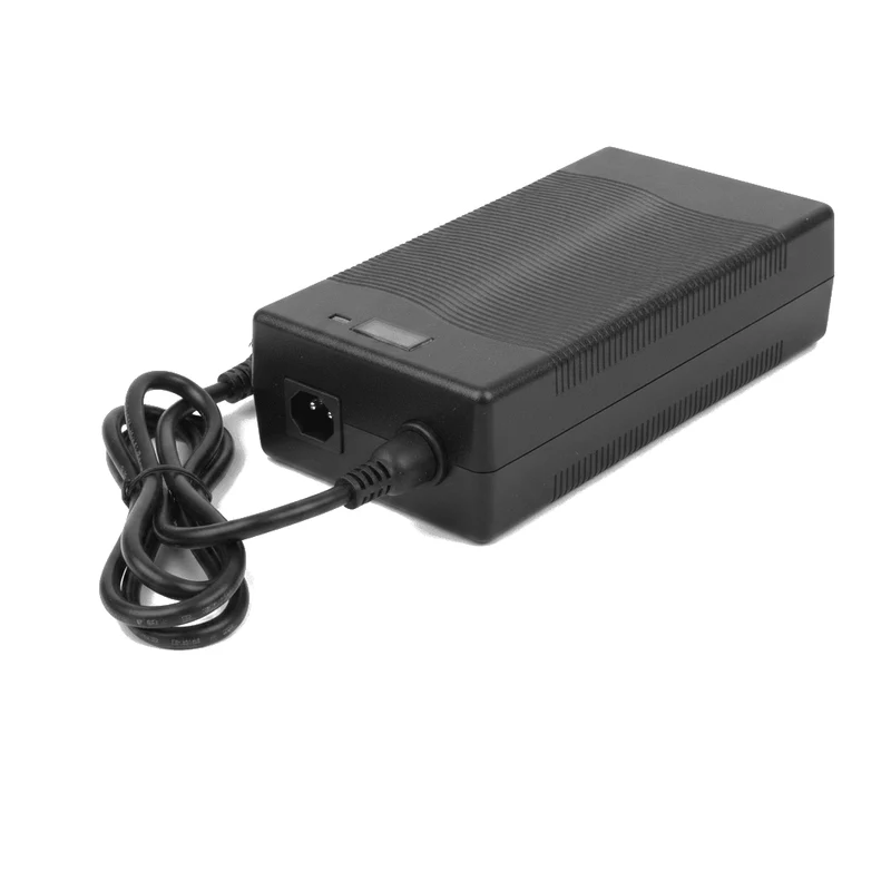 Chargeur Étanche 84V 2A pour Trottinette Électrique Kaabo Wolf King GTR