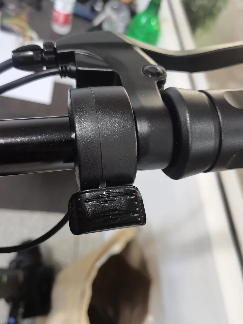 Throttle for Electric Scooter iX6/GT2