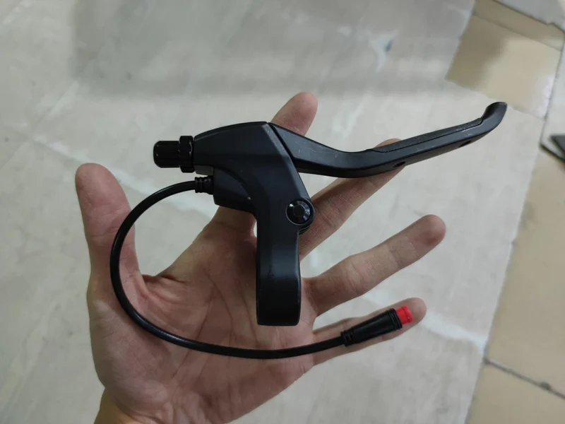 Right Brake Handle for T8/T4/M2/R3/new iX4/i12/i14/D2/D2plus
