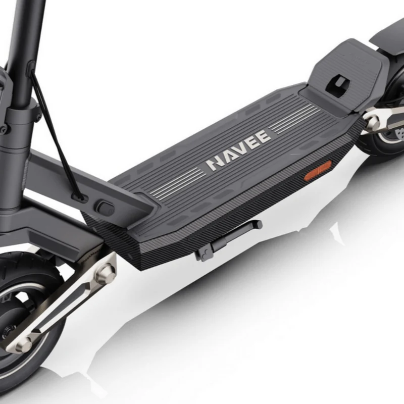 Trottinette Électrique Navee ST3