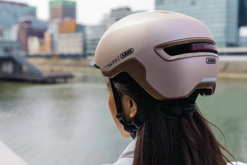 Casque de vélo ABUS HUD-Y Velvet Noir