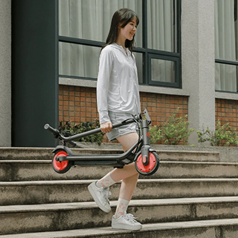 Trottinette Électrique Enfant Ninebot Zing C20 : Durable et Confortable