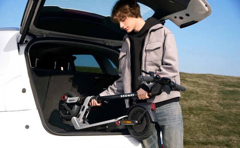 Trottinette électrique Segway Ninebot E3 E 36V 276Wh