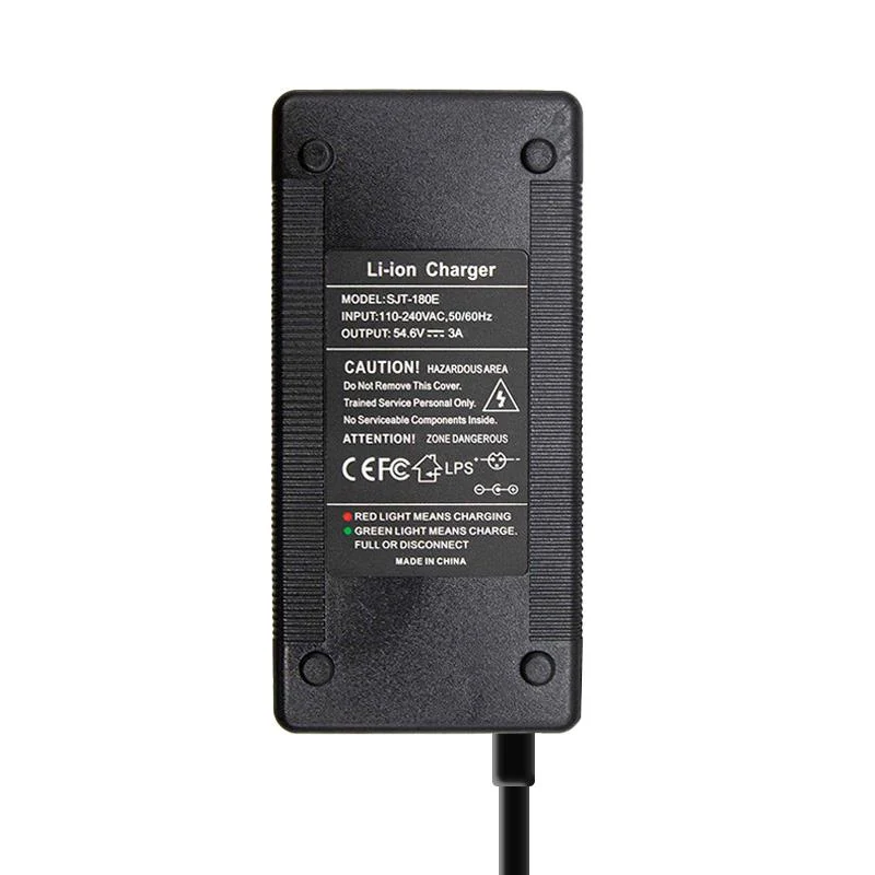 Chargeur 48V (sortie 54,6v) 3A DC connecteur 5,5x2,5 mm