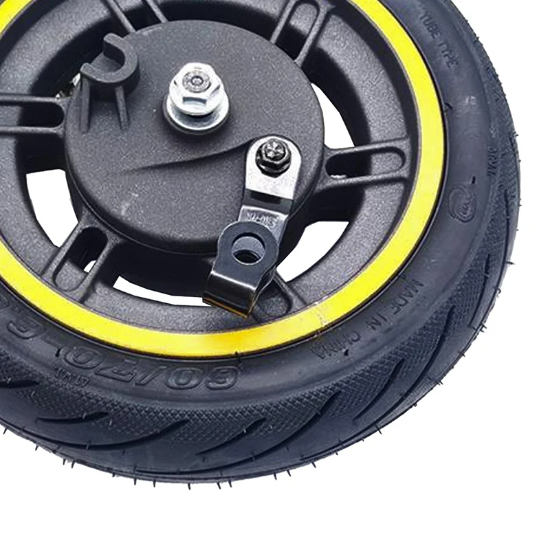 Jante 6,5/B44mm avec pneu 60/70 avec frein à tambour pour Max G30