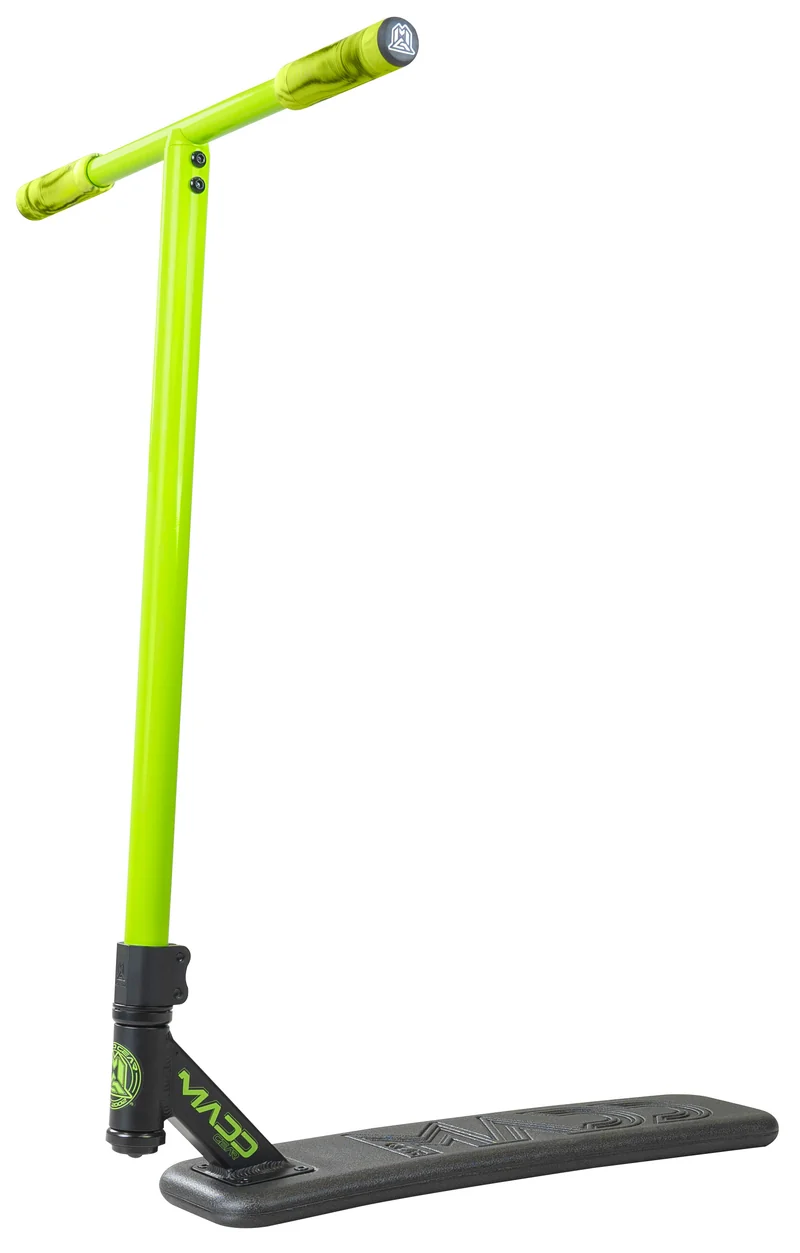 Madd Gear | Bounce Trampoline Scooter | Schwarz grün