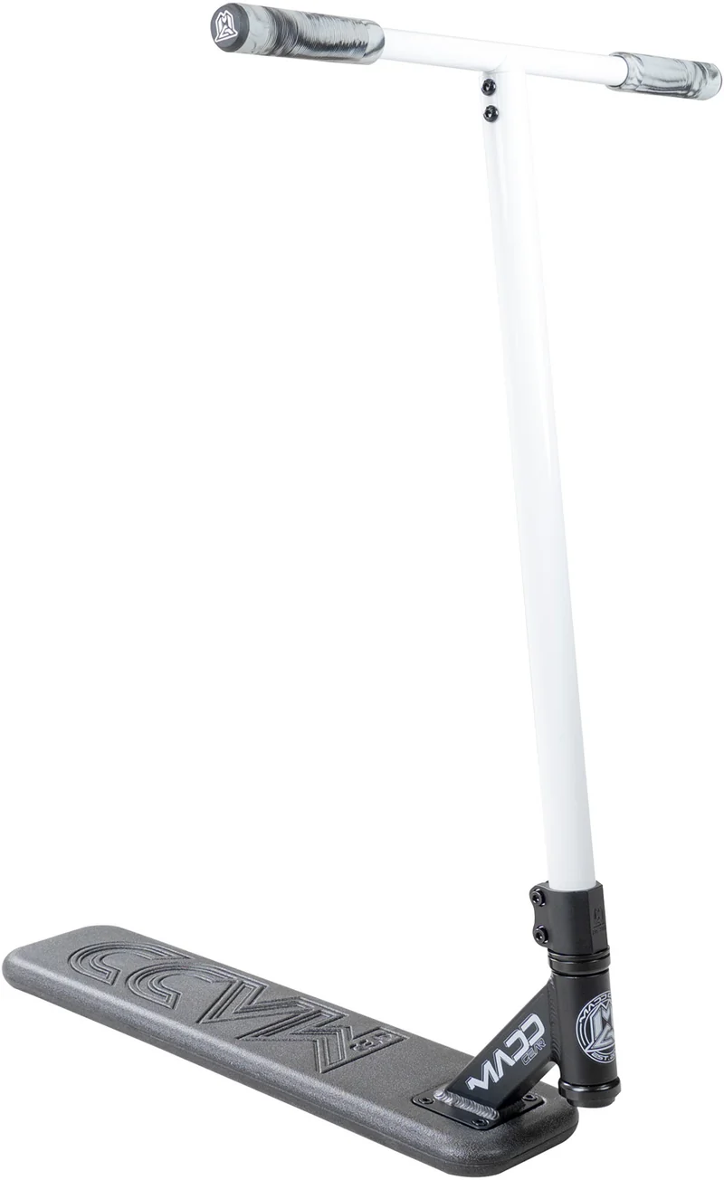 Madd Gear | Bounce Trampoline Scooter | Schwarz weiss