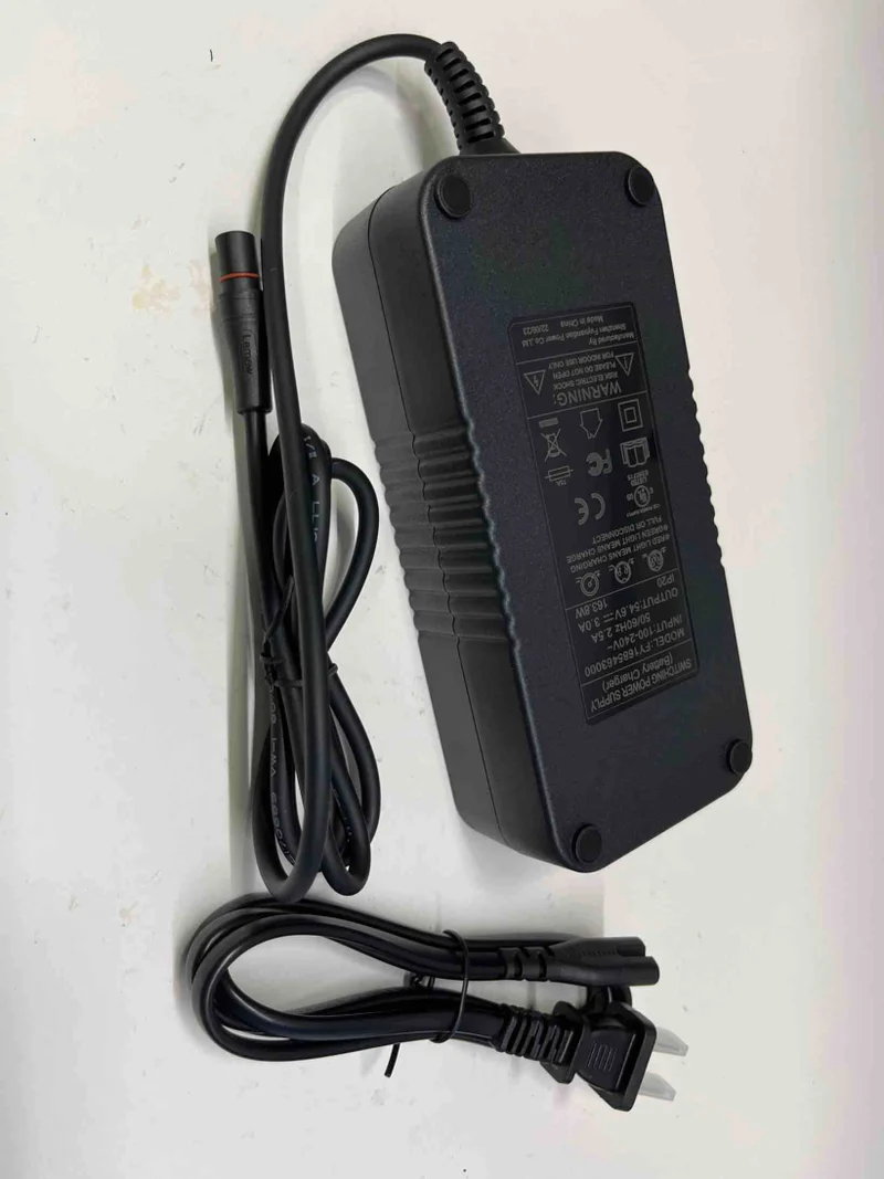 OKAI ES400 Charger