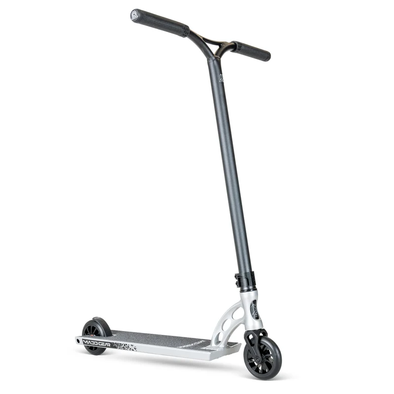 Madd Gear MGO 550 Stunt Scooter - Silver Dust