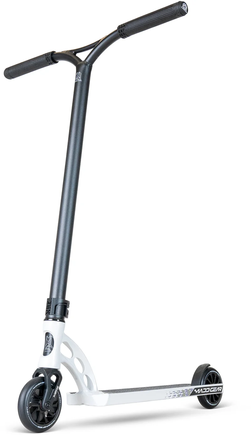 Madd Gear MGO 500 Stunt Scooter - White Pearl