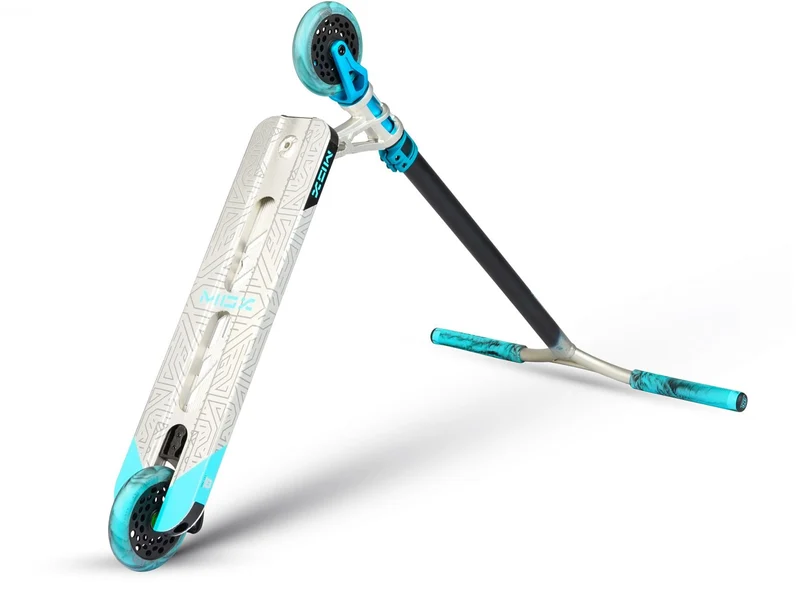MGP MGX Extreme E1 Stunt Scooter - Silber-Türkis