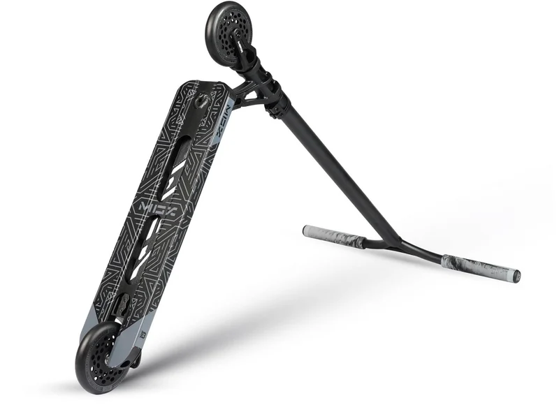 MGP MGX Extreme E1 Stunt Scooter - Schwarz