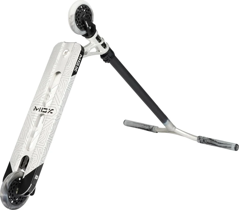 MGP MGX Extreme E1 Stunt Scooter - Silber-Schwarz